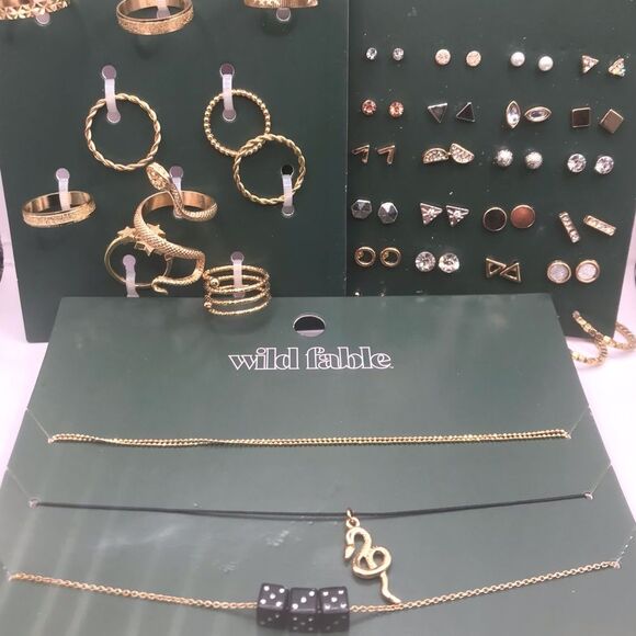 Wild Fable Gold and Silver Earring, Necklace and Ring Jewelry Bundle - Picture 9 of 9